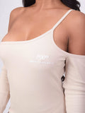 Vestido con hombros descubiertos- Beige
