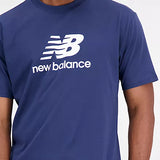 Camiseta Essentials Stacked Logo Cotton Azul