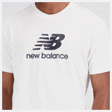 Camiseta Essentials Stacked Logo BLANCA