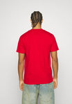 Camiseta Essentials Stacked Logo Cotton Roja