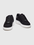 ZAPATILLAS NEGRAS LOGOMANIA